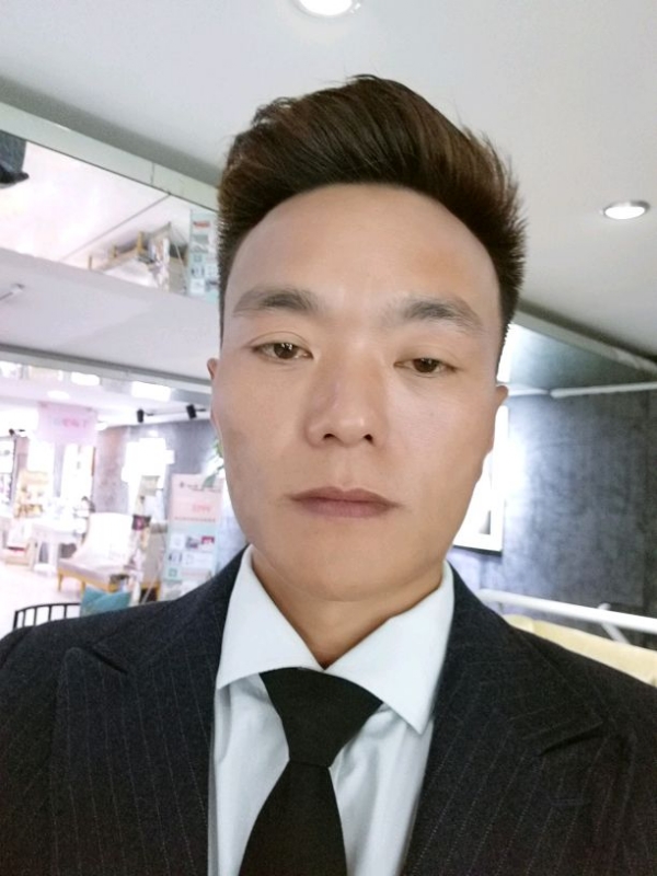 醉酒的蝴蝶的第一张照片--扬州相亲服务中心