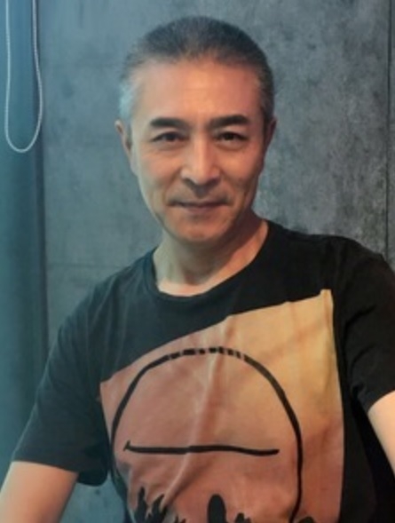 拥抱明天的第一张照片--扬州相亲服务中心