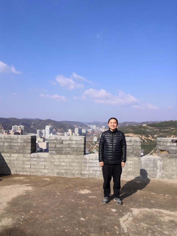 人间不值得的第一张照片--扬州相亲服务中心
