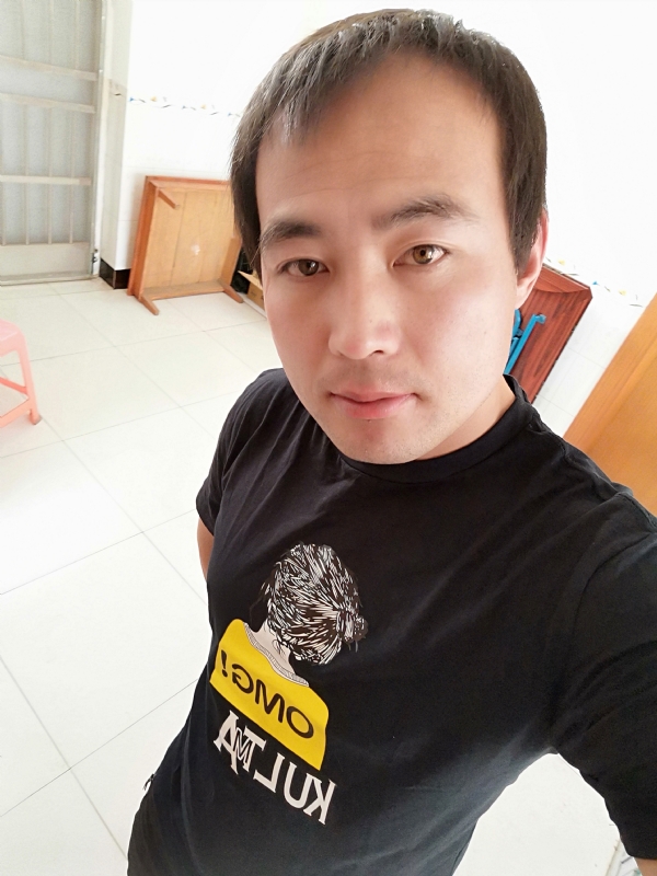 东海龙王的第二张照片--扬州相亲服务中心