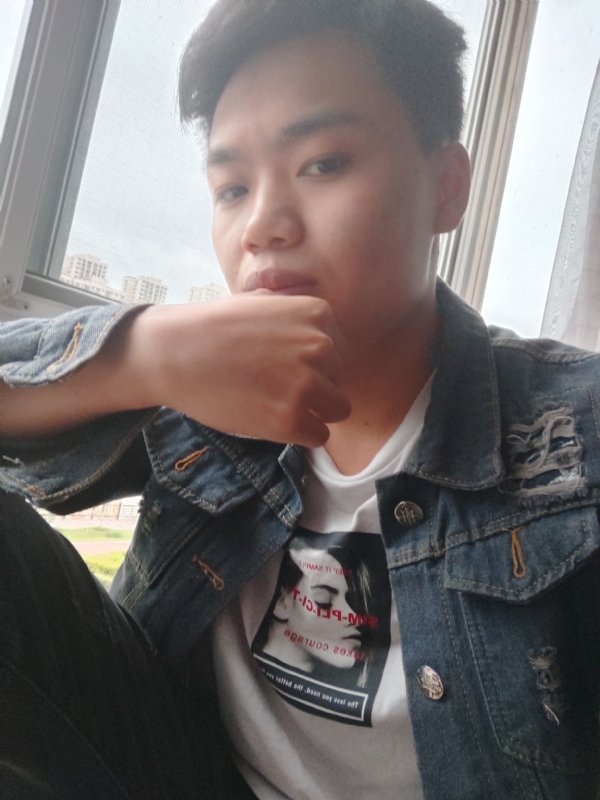 鬼卿的第四张照片--扬州相亲服务中心