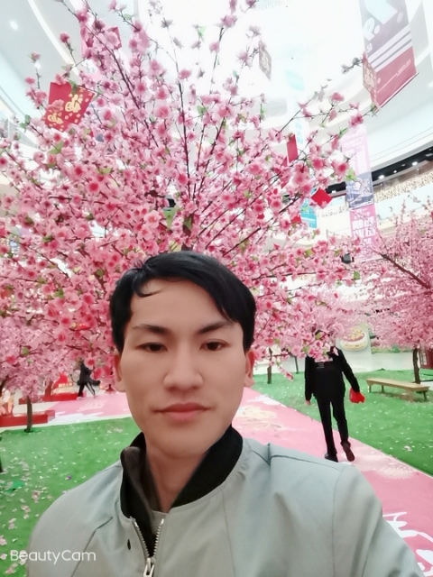 单身一人的第二张照片--扬州相亲服务中心