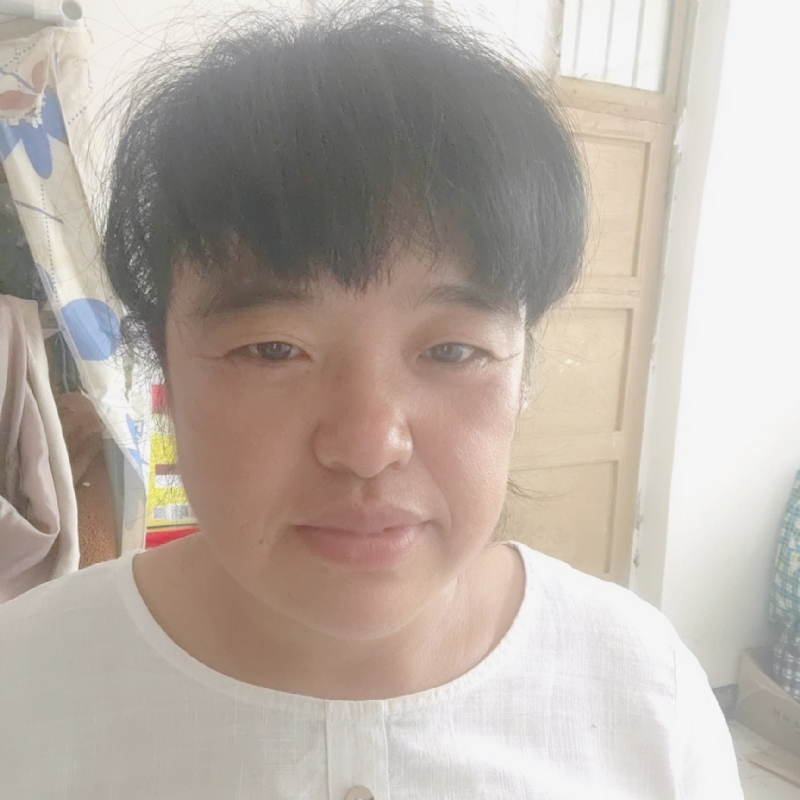 二妮的第二张照片--扬州相亲服务中心