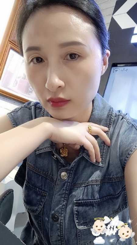 桃子的第三张照片--扬州相亲服务中心