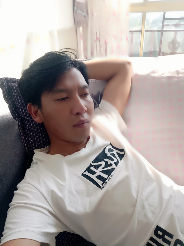 大通的第一张照片--扬州相亲服务中心