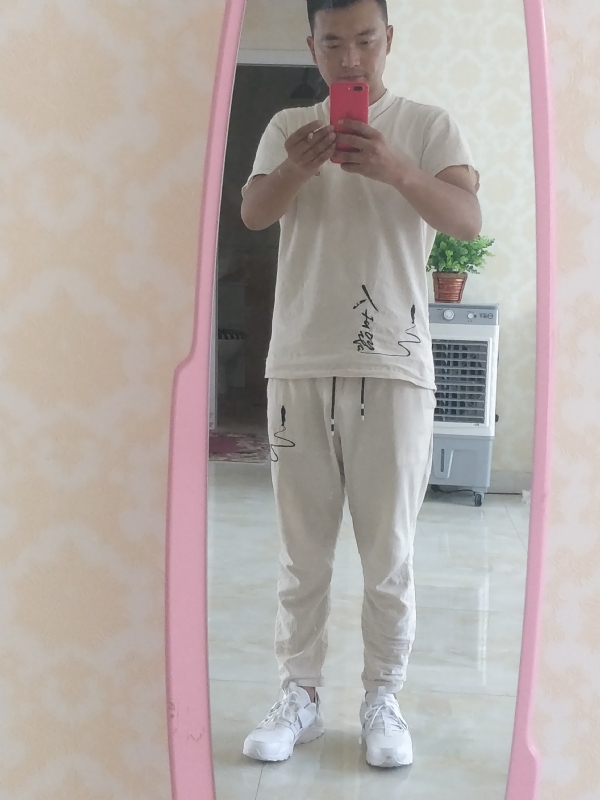 一天一根烟的第一张照片--扬州相亲服务中心
