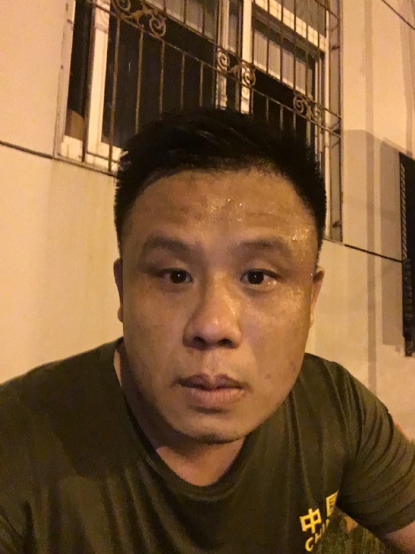 James2020的第一张照片--扬州相亲服务中心