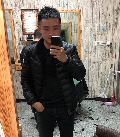 知足常乐的第一张照片--扬州相亲服务中心