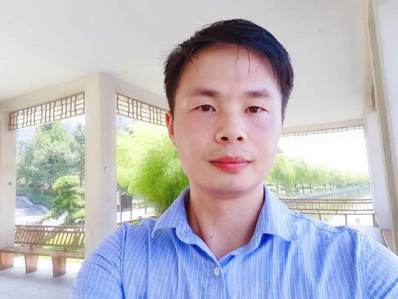 小艾同学的第一张照片--扬州相亲服务中心