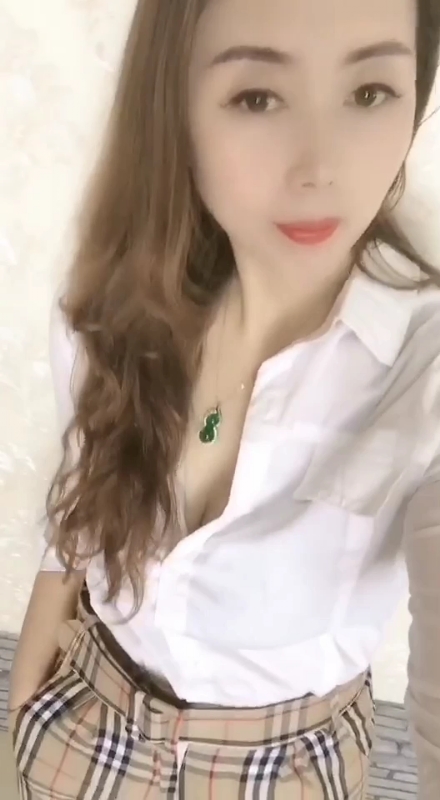 雨蝶的第一张照片--扬州相亲服务中心