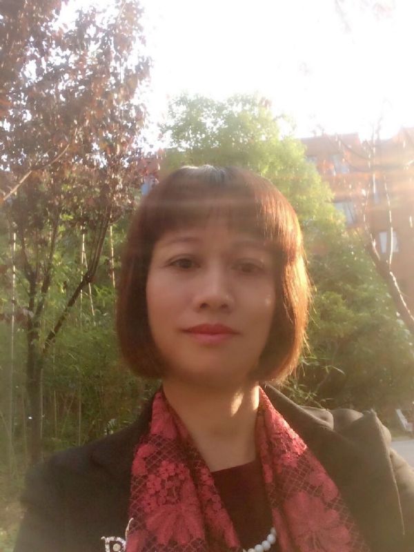 张馨方的第一张照片--扬州相亲服务中心