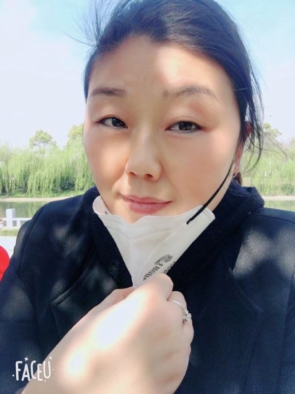 花开半夏的第一张照片--扬州相亲服务中心