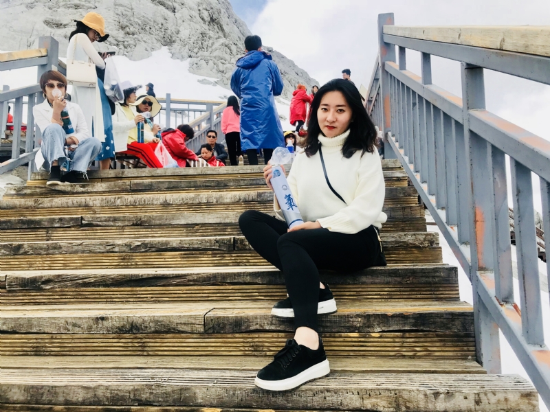 依雪的第四张照片--扬州相亲服务中心
