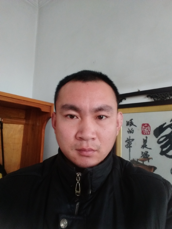 一江春水的第三张照片--扬州相亲服务中心