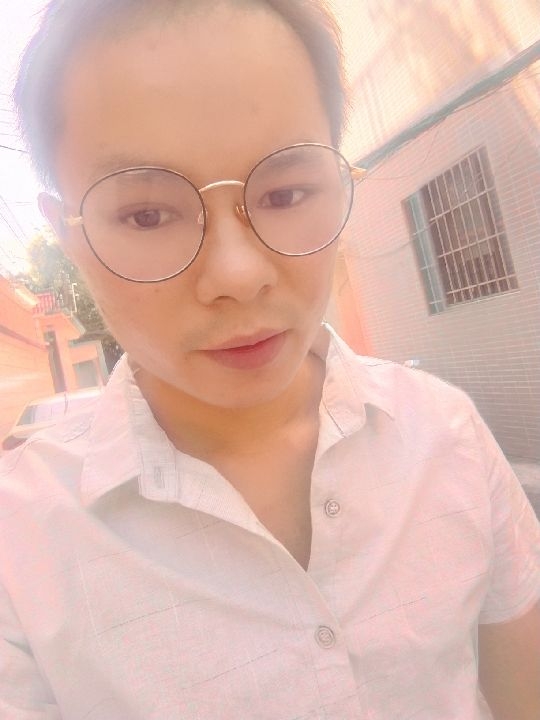 楠呐的第四张照片--扬州相亲服务中心