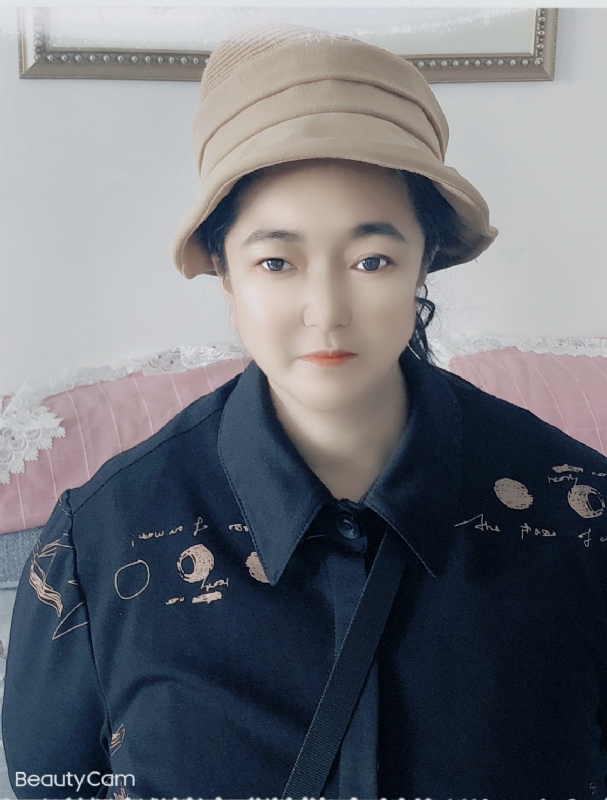 蕾蕾的第一张照片--扬州相亲服务中心