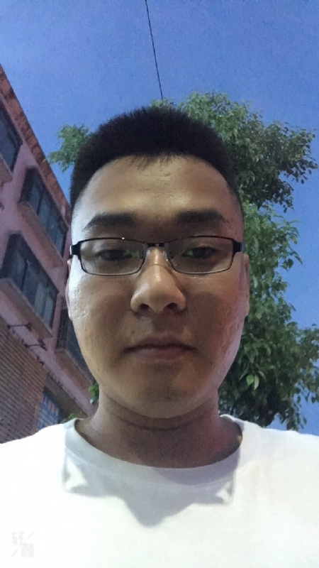 Xjy的第一张照片--扬州相亲服务中心
