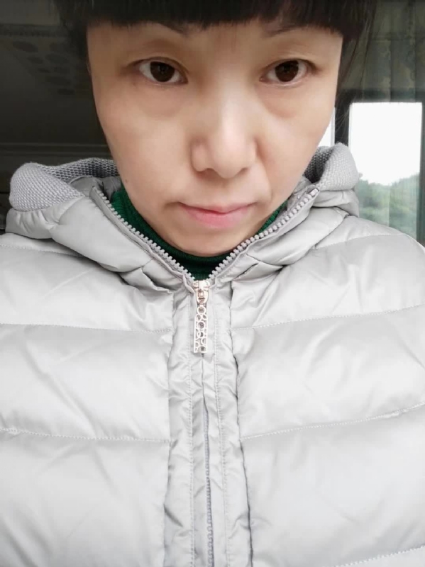 一抹幽蓝的第一张照片--扬州相亲服务中心