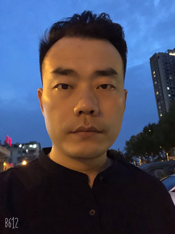 楚河畔的第二张照片--扬州相亲服务中心