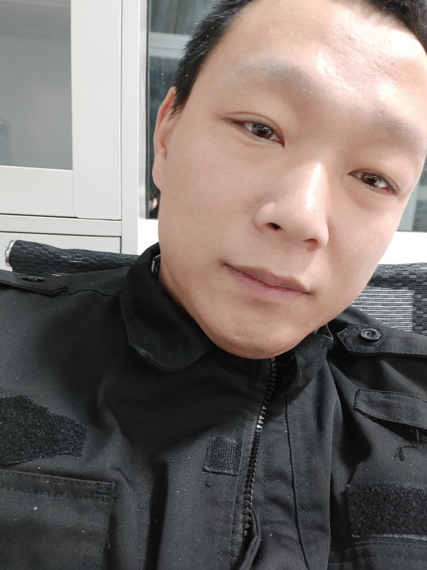 真实找人结婚的第二张照片--扬州相亲服务中心