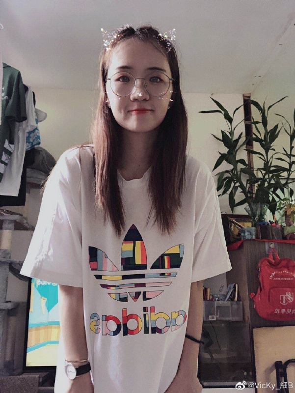 丁美洁的第一张照片--扬州相亲服务中心