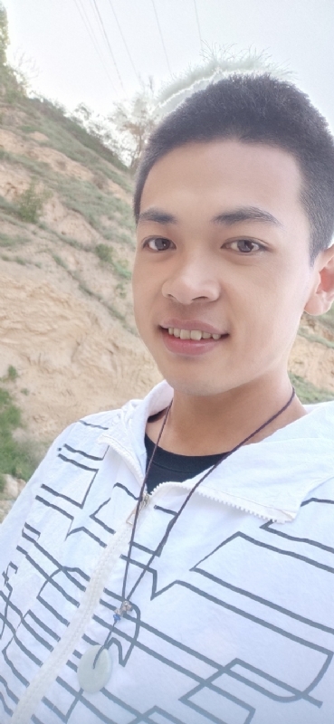 小辉的第一张照片--扬州相亲服务中心