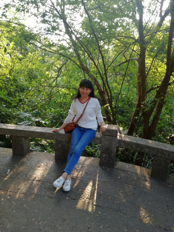 夏陌的第一张照片--扬州相亲服务中心