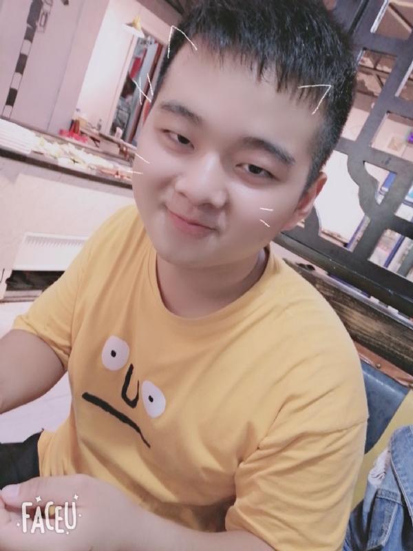 小源小源的第一张照片--扬州相亲服务中心