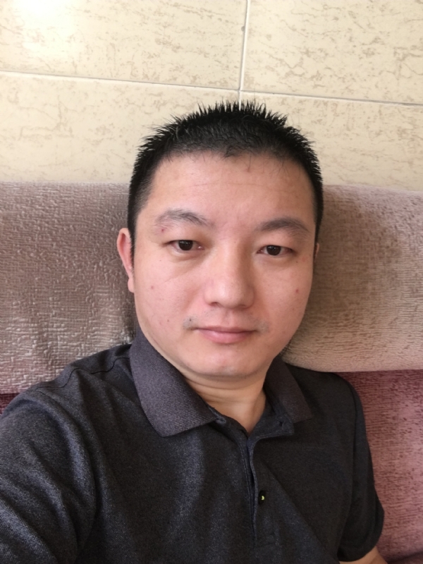 曲怀觞的第一张照片--扬州相亲服务中心