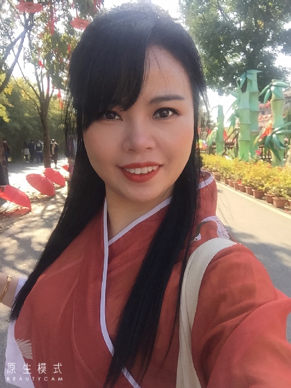 妮妮的第一张照片--扬州相亲服务中心