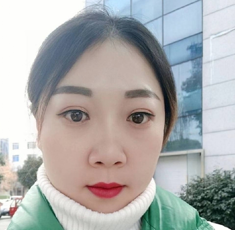 袁芳的第一张照片--扬州相亲服务中心