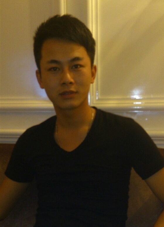 真情的流露的第一张照片--扬州相亲服务中心