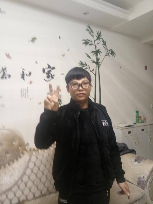光头强的第一张照片--扬州相亲服务中心