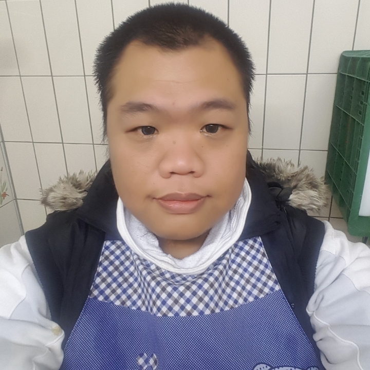 黑熊的第一张照片--扬州相亲服务中心
