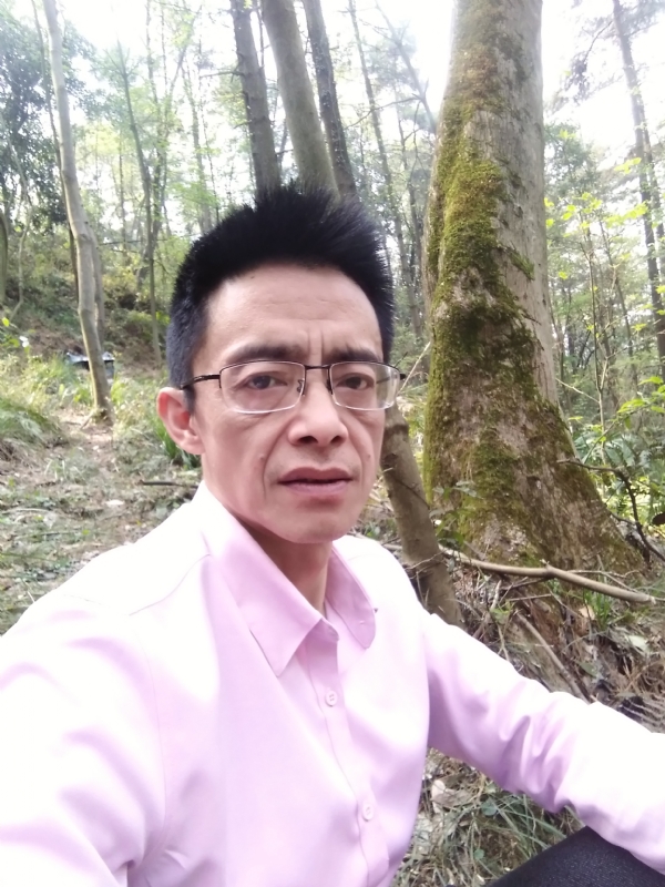 吴彬的第一张照片--扬州相亲服务中心