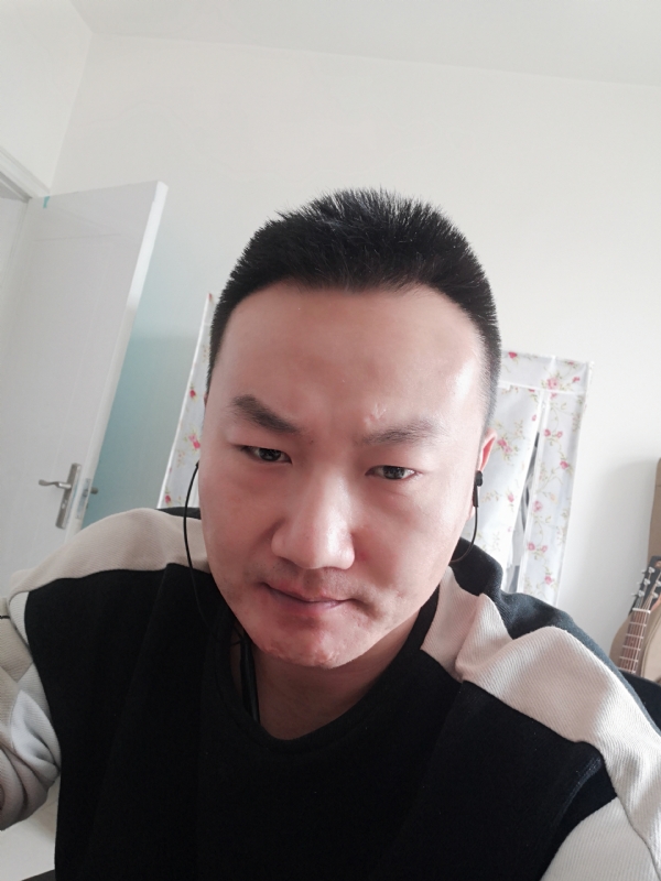 曹先森的第一张照片--扬州相亲服务中心