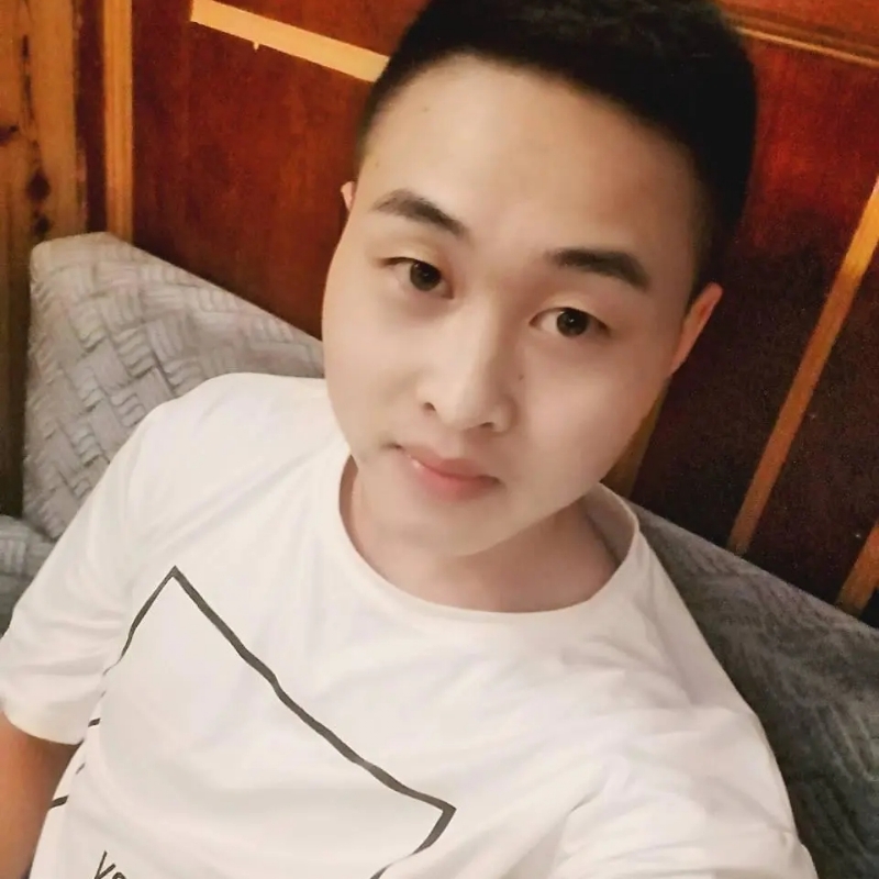 娃娃脸小爸爸的第一张照片--扬州相亲服务中心