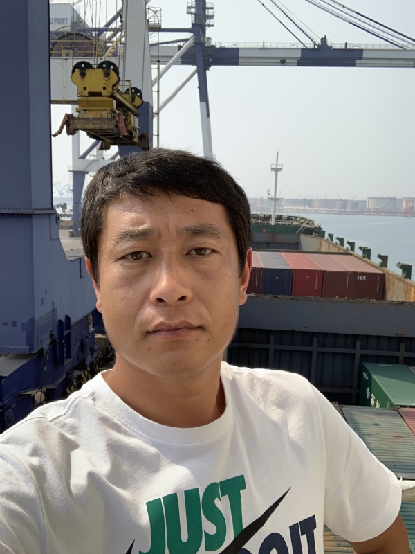 山野娴人的第一张照片--扬州相亲服务中心
