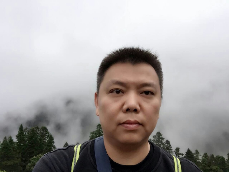 俊哥的第一张照片--扬州相亲服务中心
