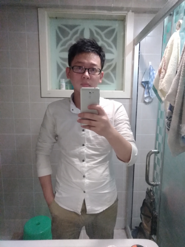 花谢魂伤的第二张照片--扬州相亲服务中心