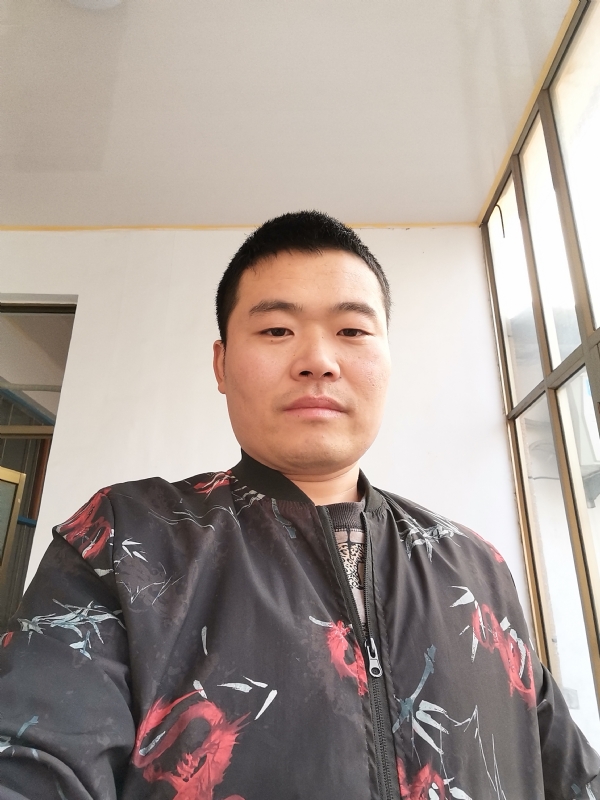 会飞的猪的第一张照片--扬州相亲服务中心