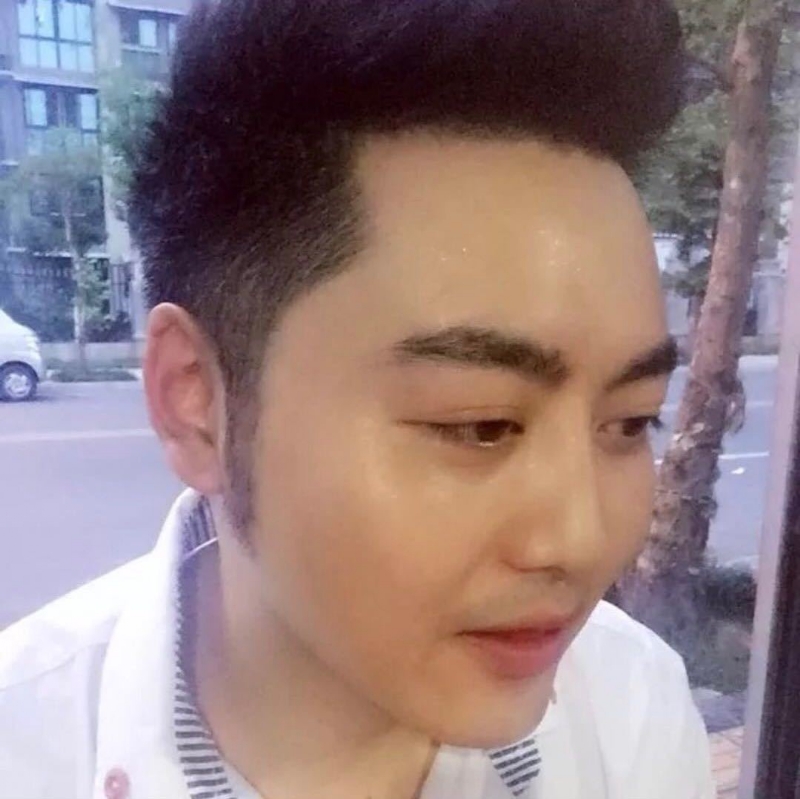 加油吧少年的第二张照片--扬州相亲服务中心