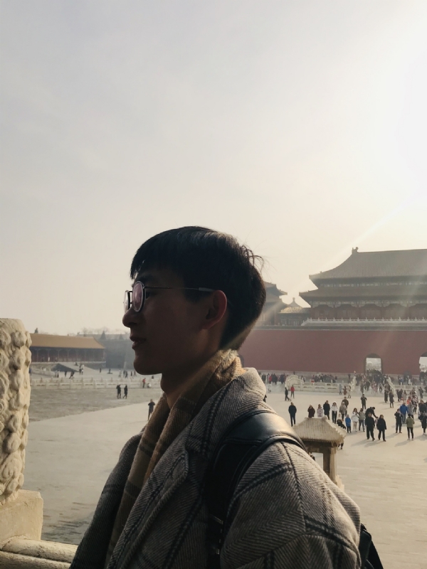 夏侯醉平的第一张照片--扬州相亲服务中心