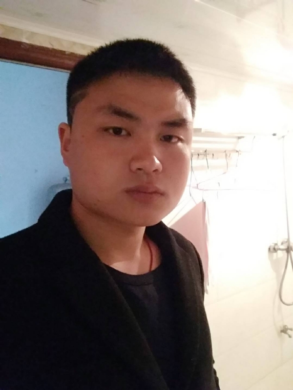 康康一下的第一张照片--扬州相亲服务中心