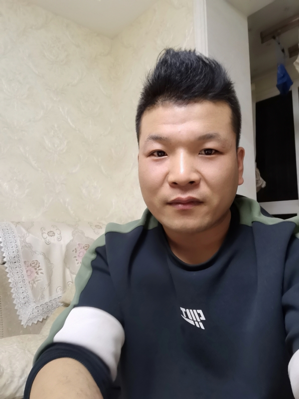 小猪猪的第一张照片--扬州相亲服务中心