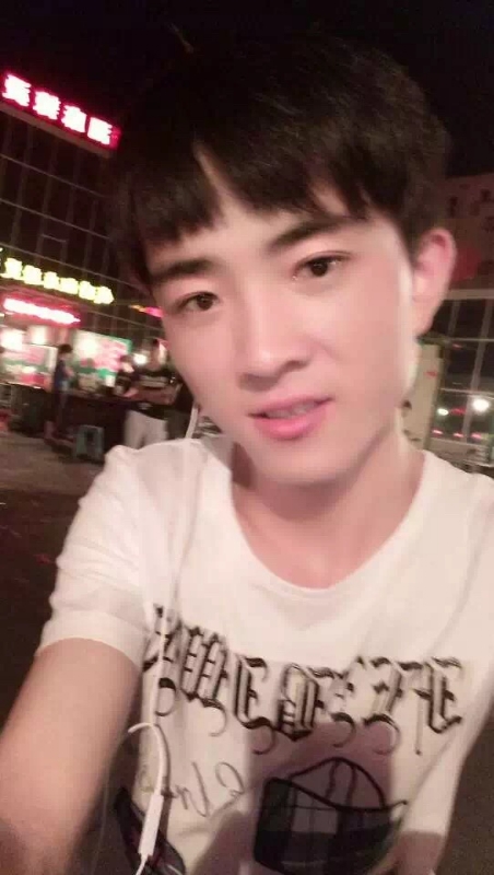 小先生的第一张照片--扬州相亲服务中心