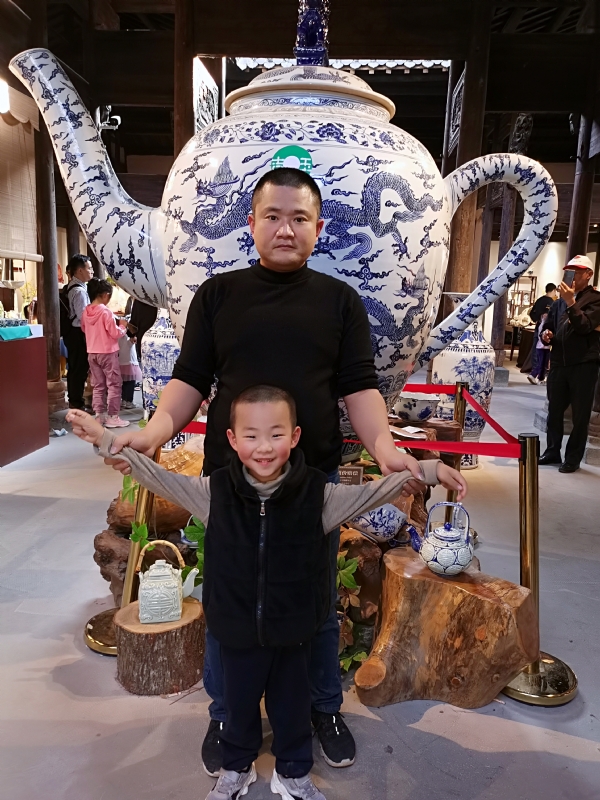 啊柳的第一张照片--扬州相亲服务中心