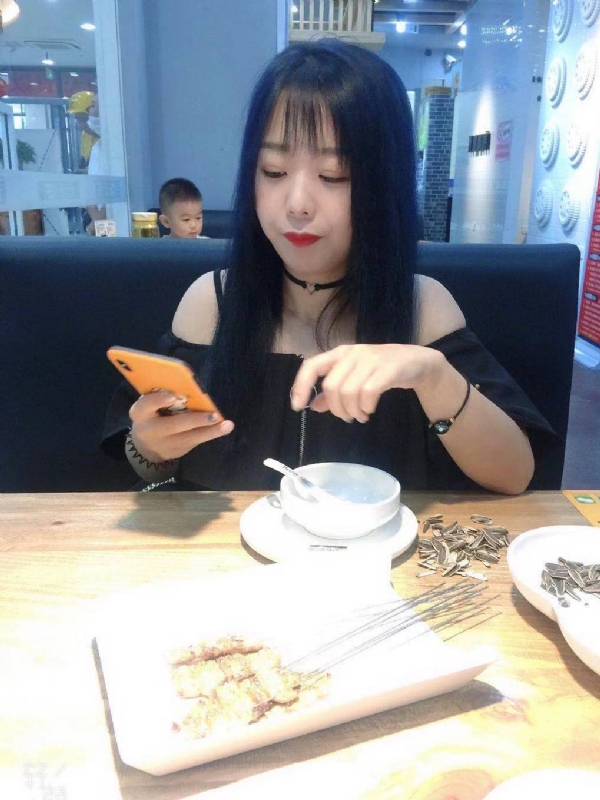 程程的第一张照片--扬州相亲服务中心