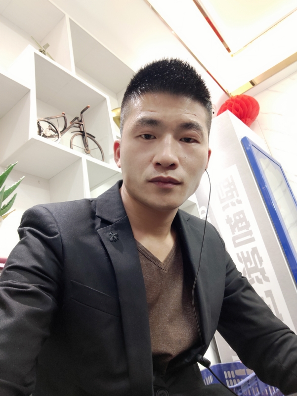 阿木1234的第一张照片--扬州相亲服务中心