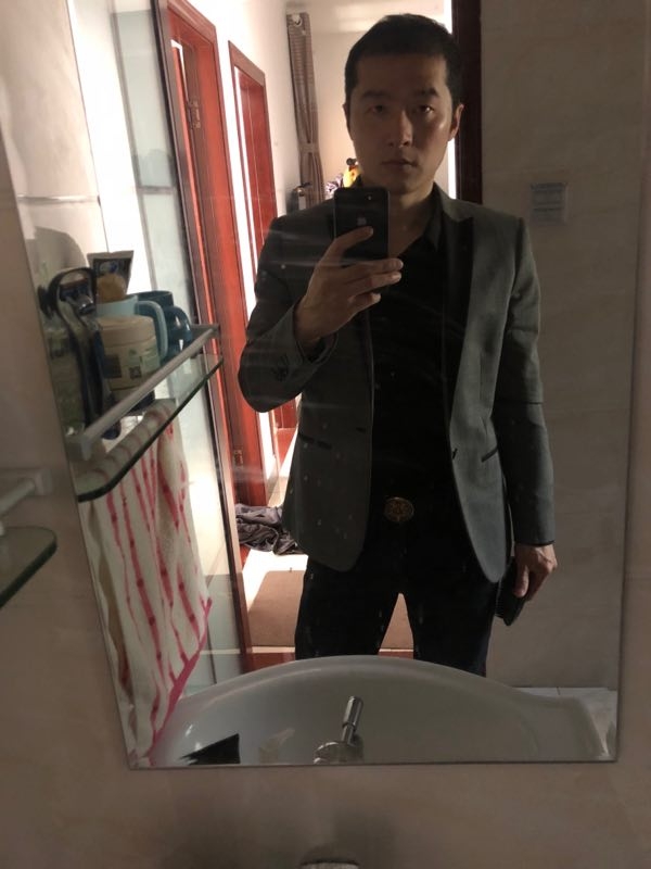 小平哥的第一张照片--扬州相亲服务中心
